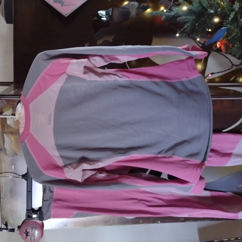Women's Cabela's Polartec Base Layer Top Sz S Reg 🩷/🩶 - Picture 2 of 11